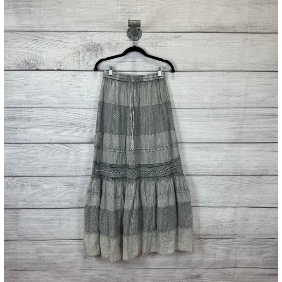 Chelsea & Violet Dresses & Skirts - Chelsea & Violet Womens Gray Washed Lace Detail Boho Festival Maxi Skirt Size XS